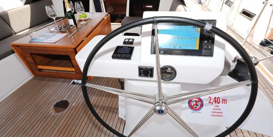 Dufour 520 Grand Large