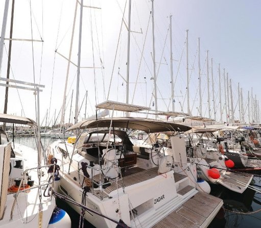 Dufour 520 Grand Large