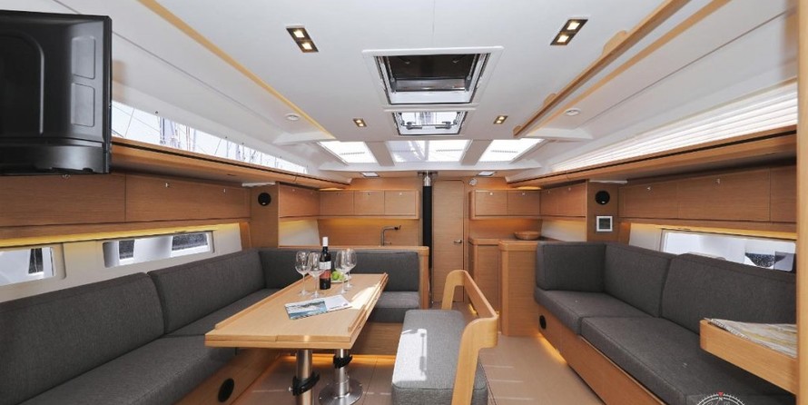 Dufour 520 Grand Large