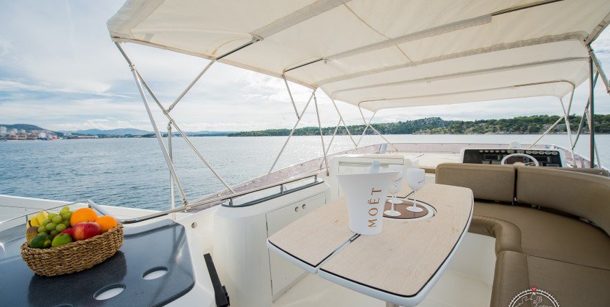 Galeon 640 FLY