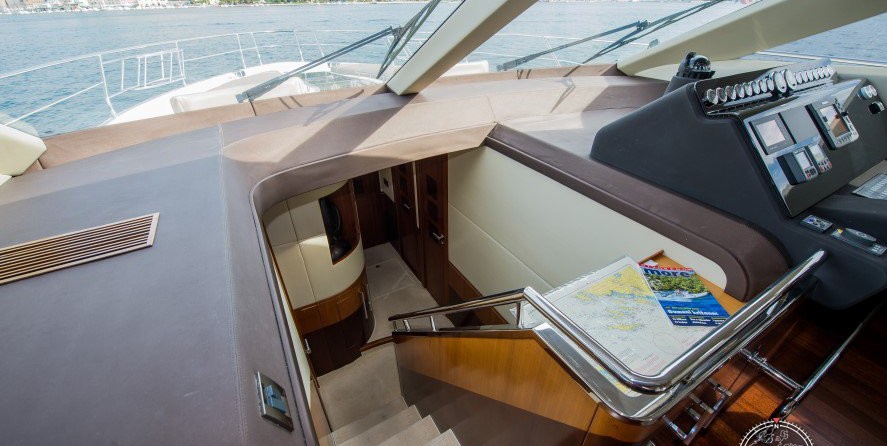 Galeon 640 FLY
