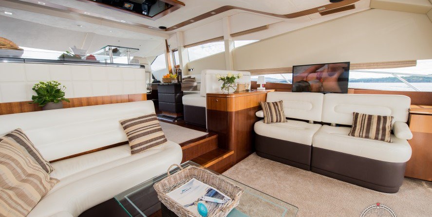 Galeon 640 FLY
