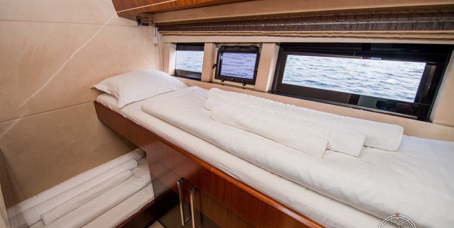Galeon 640 FLY