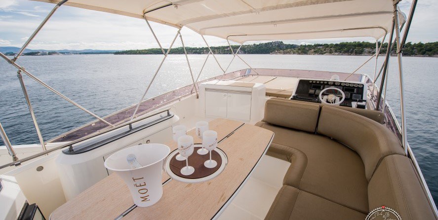Galeon 640 FLY