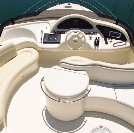 Azimut 46