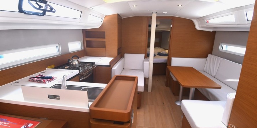 Jeanneau Sun Odyssey 410