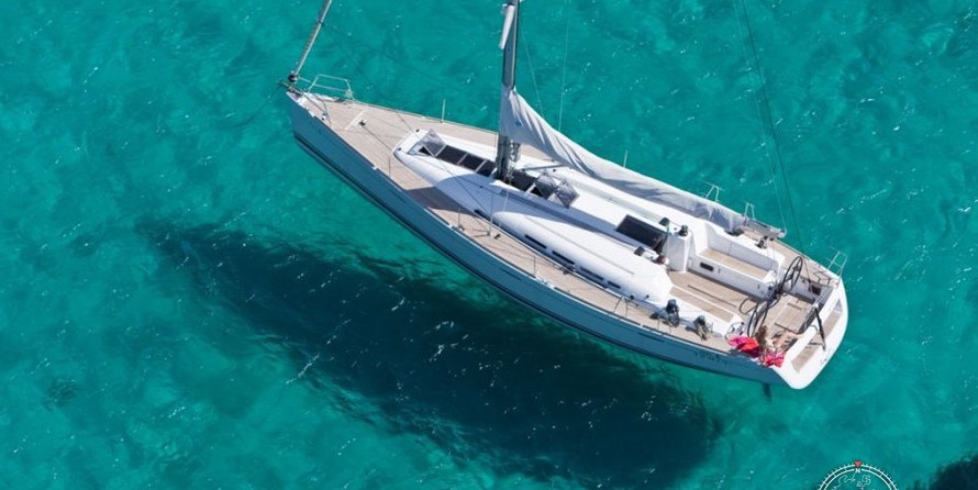 Beneteau First 45