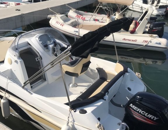 Beneteau Flyer 550 Sun Deck