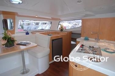 Fountaine Pajot Mahé 36
