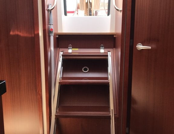 Hanse 415