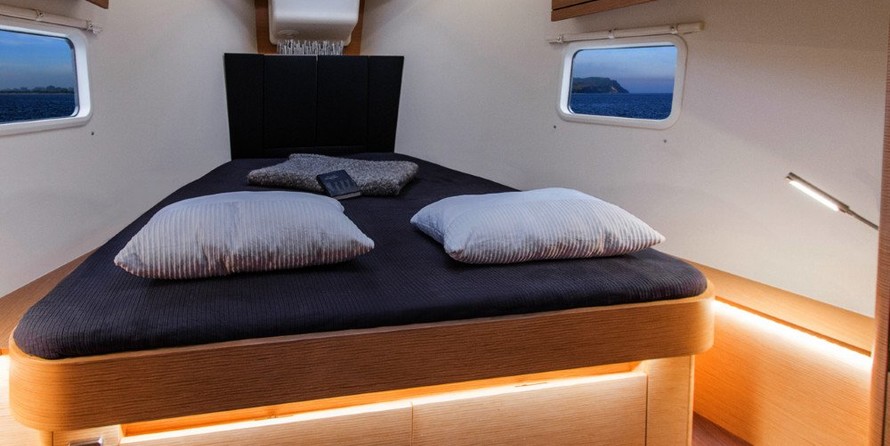 Hanse 418