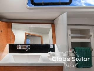 Hanse 418