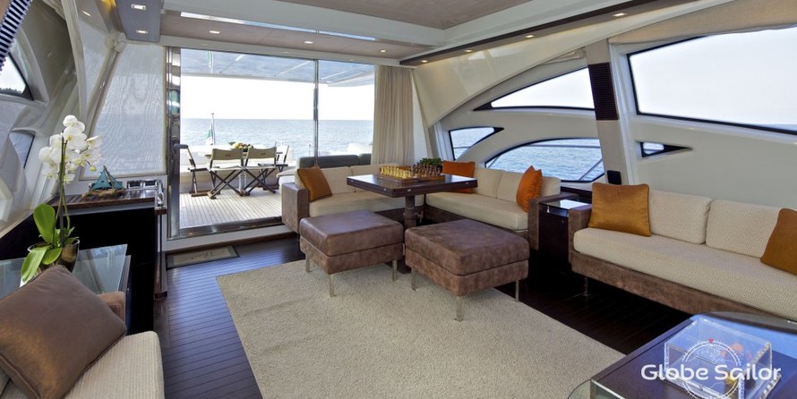 Azimut 85
