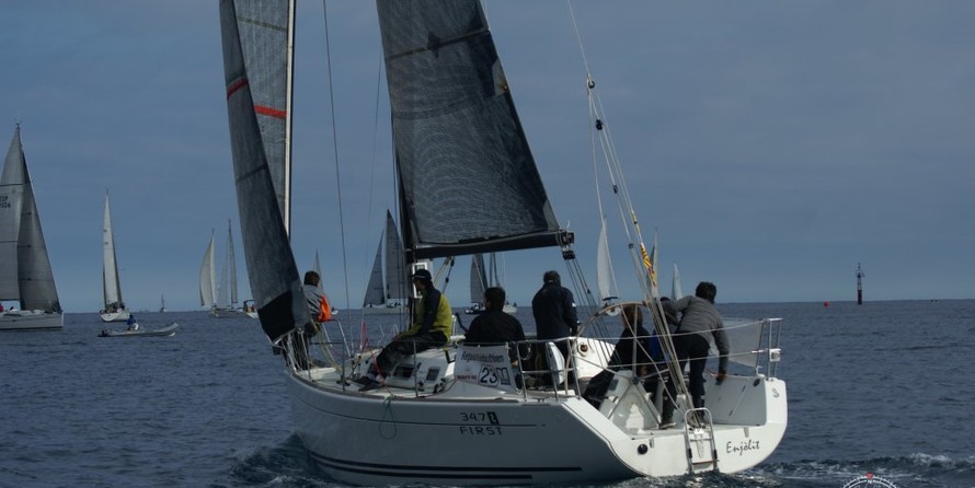 Beneteau First 34.7