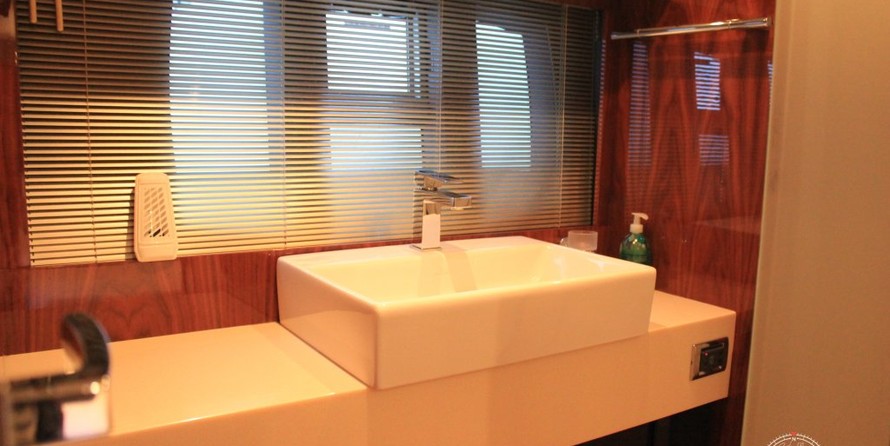 Fairline 55 Squadron