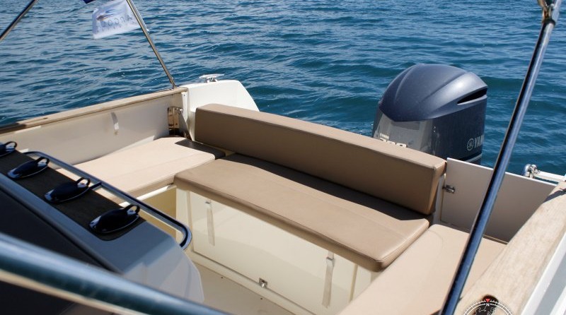 Jeanneau Cap Camarat 7.5 CC