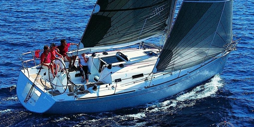 Beneteau First 36.7