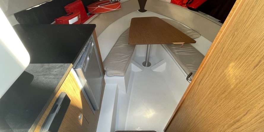 Beneteau Flyer 7.7 SUNdeck