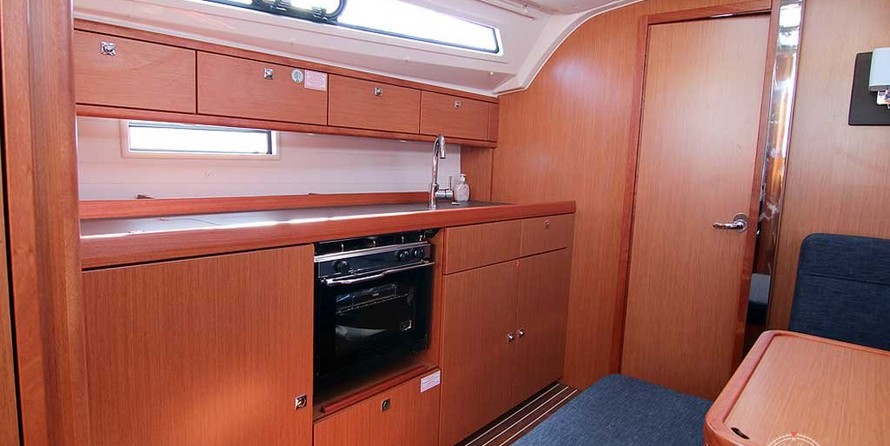 Bavaria 41