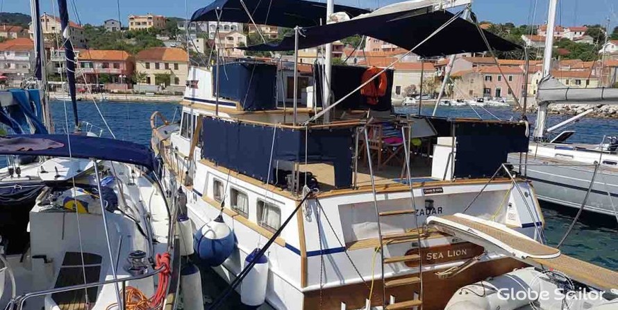 Beneteau Swift Trawler 42