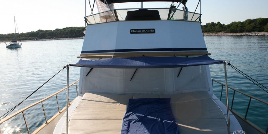 Beneteau Swift Trawler 42