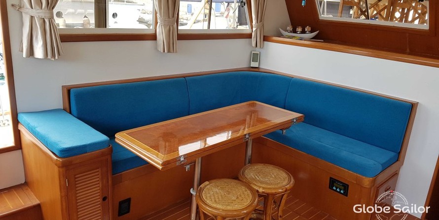 Beneteau Swift Trawler 42
