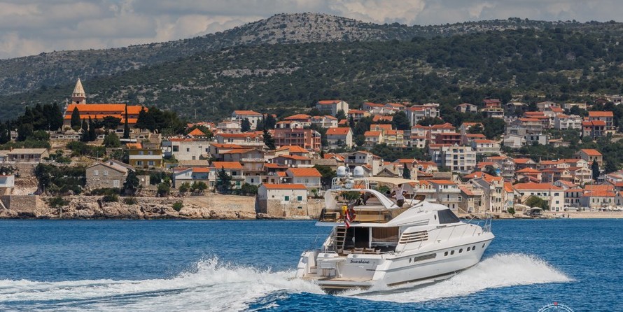 Fairline Squadron 65