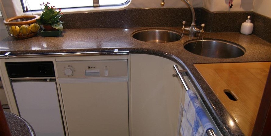 Fairline Squadron 65