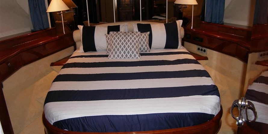 Fairline Squadron 65