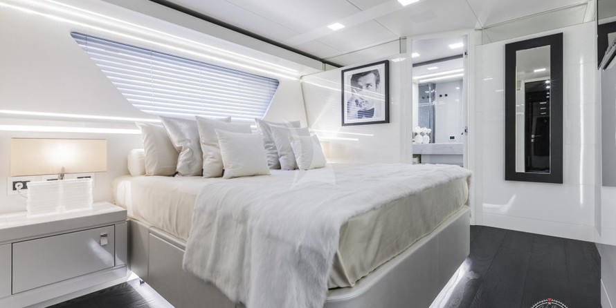 Ferretti Navetta 28