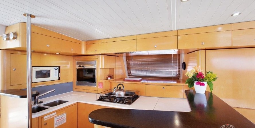 Fountaine Pajot Cumberland 46
