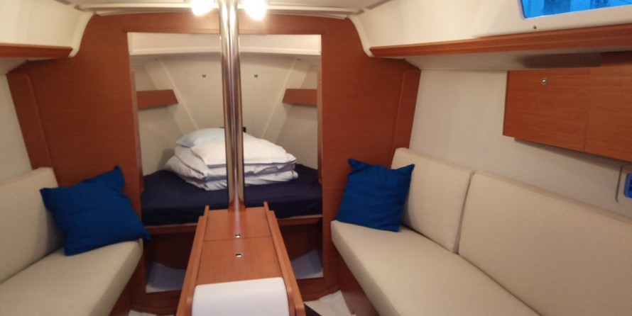 Dufour 310 Grand Large