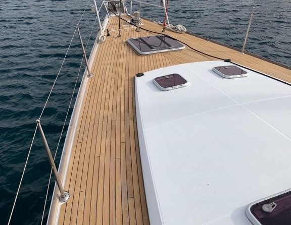 Jeanneau 57