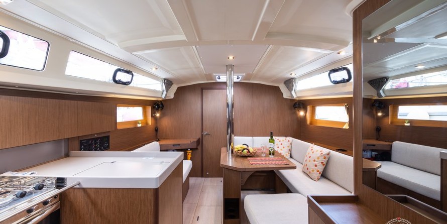 Beneteau Oceanis 41.1