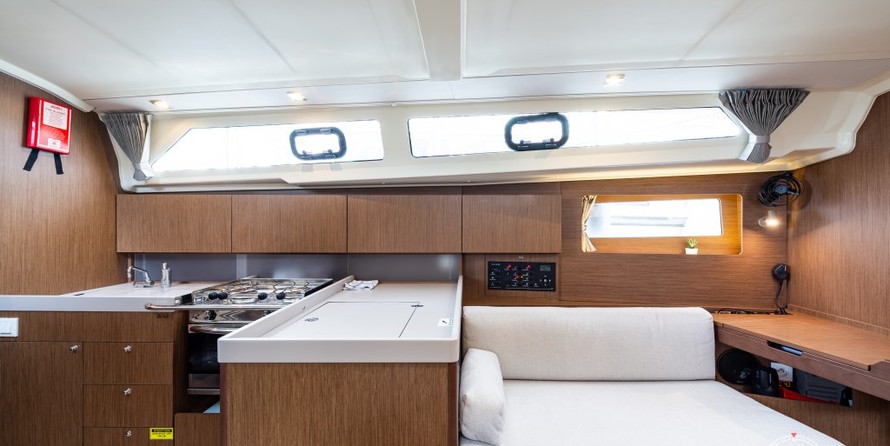 Beneteau Oceanis 41.1