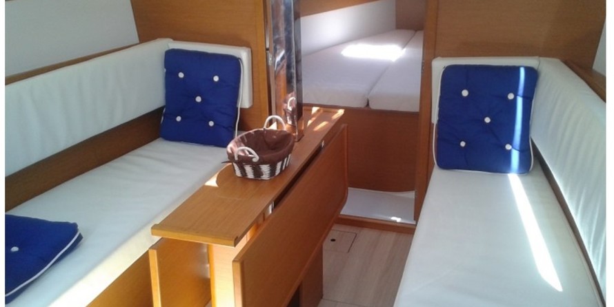 Jeanneau Sun Odyssey 349