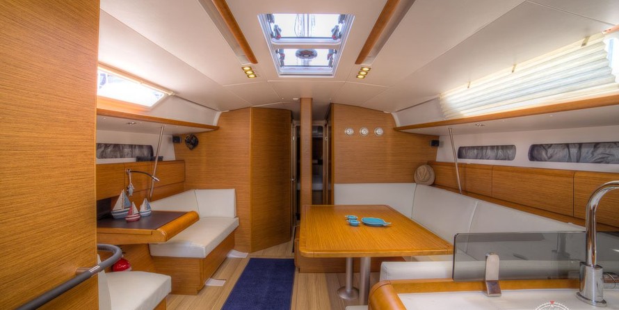 Jeanneau Sun Odyssey 439