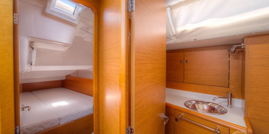 Jeanneau Sun Odyssey 439
