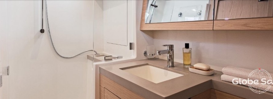 Beneteau Oceanis 51.1