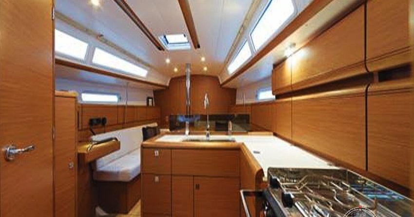 Jeanneau Sun Odyssey 389