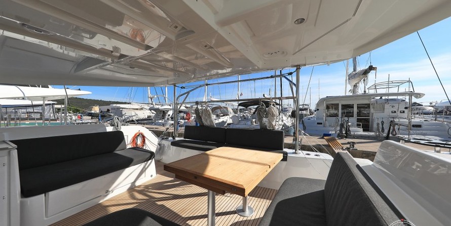 Lagoon 46