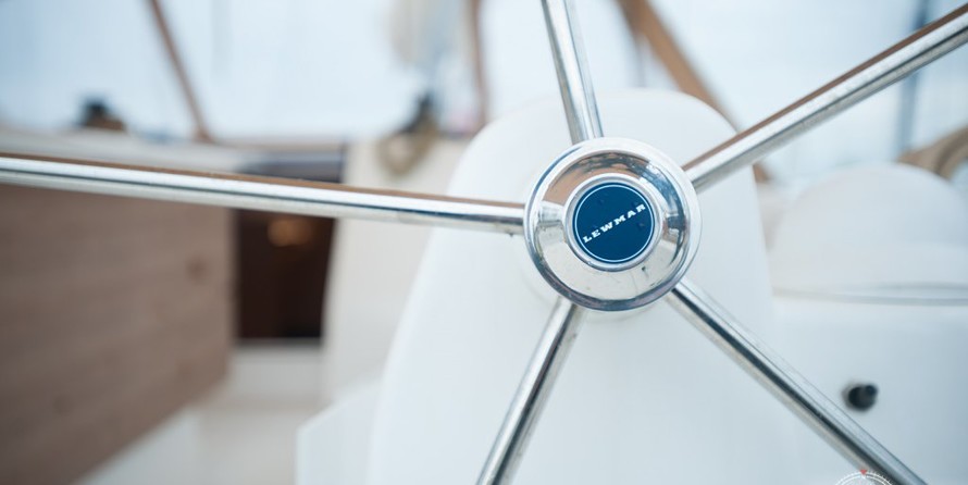 Dufour 410 Grand Large