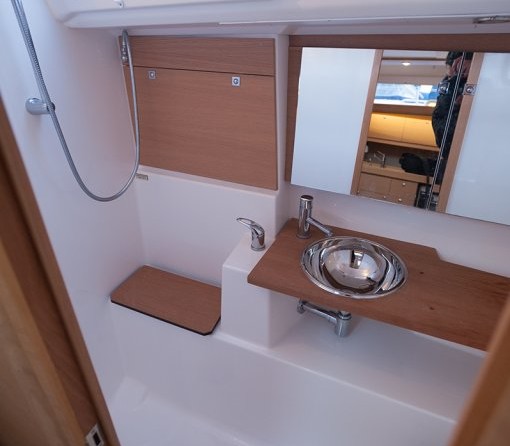 Dufour 410 Grand Large