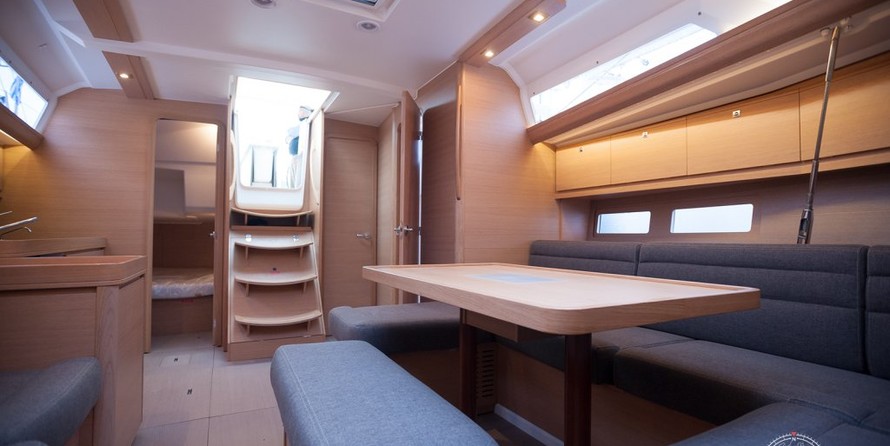 Dufour 410 Grand Large