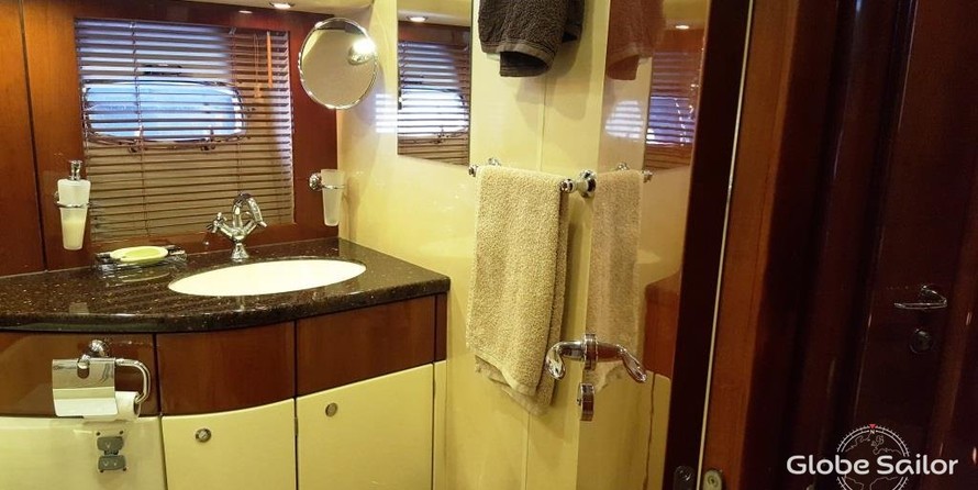 Fairline 58 Squadron