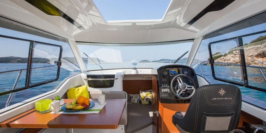 Jeanneau Merry Fisher 795