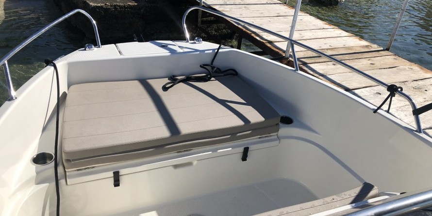 Quicksilver Activ 555 Open