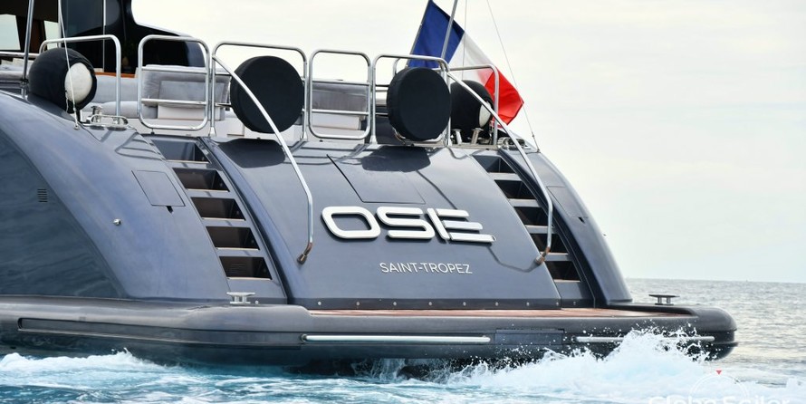Léopard 31 open