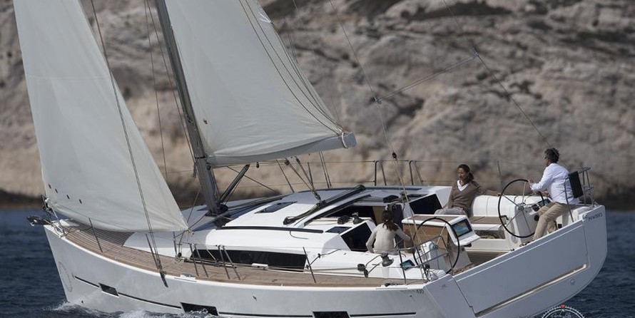 Dufour 410 Grand Large