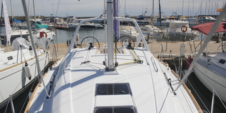 Beneteau Oceanis 35.1